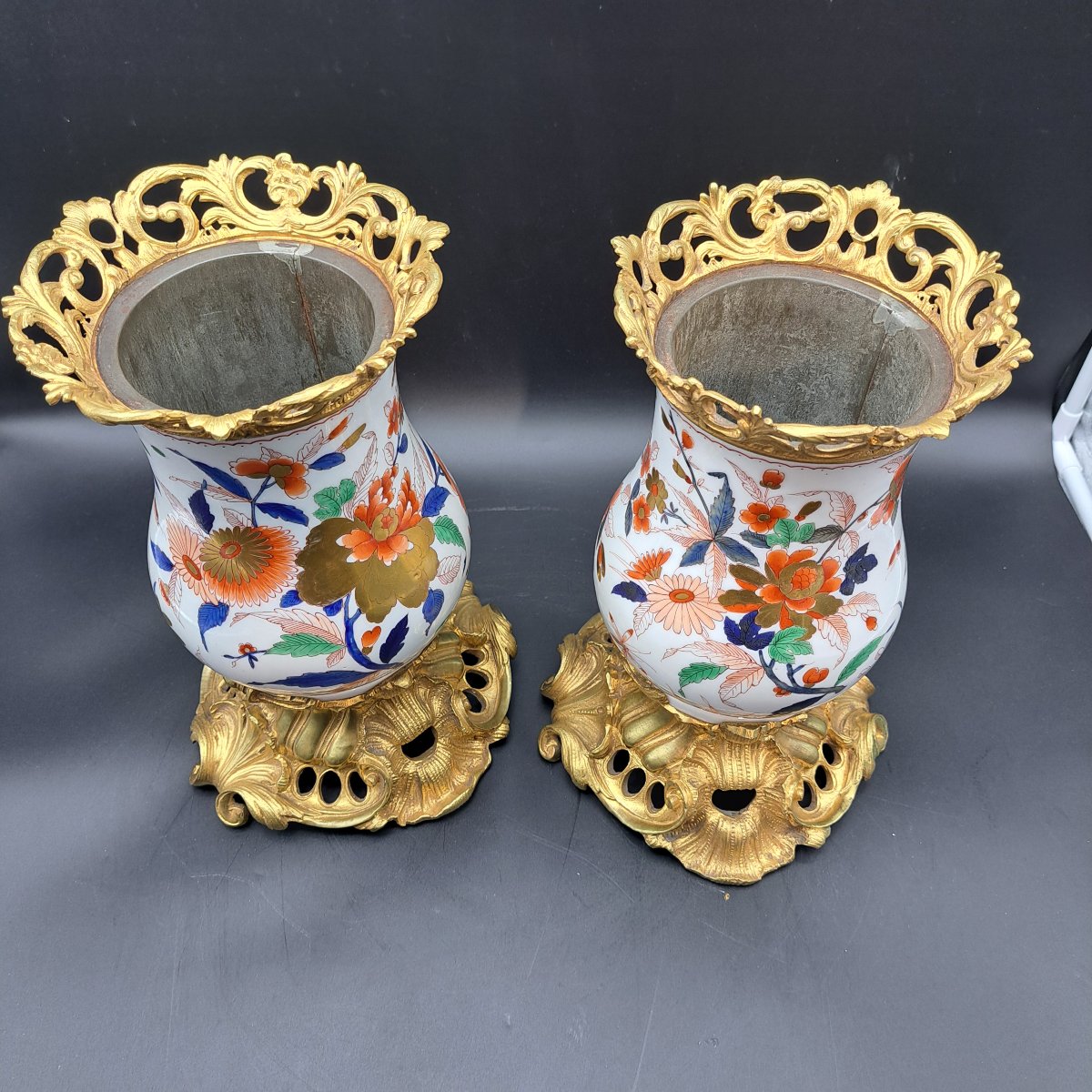 COPPIA DI VASI IMARI DELLA SECONDA META' DEL XIX SECOLO-photo-3