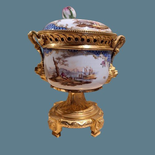 COPPIA DI BRUCIAPROFUMI DELLA SECONDA META' DEL XIX SECOLO DI MEISSEN AUGUST REX HELENA WOLFSOH-photo-3