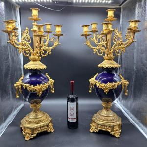 COPPIA DI CANDELABRI IN BRONZO DORATO E PORCELLANA DI SEVRES FRANCIA XIX SECOLO