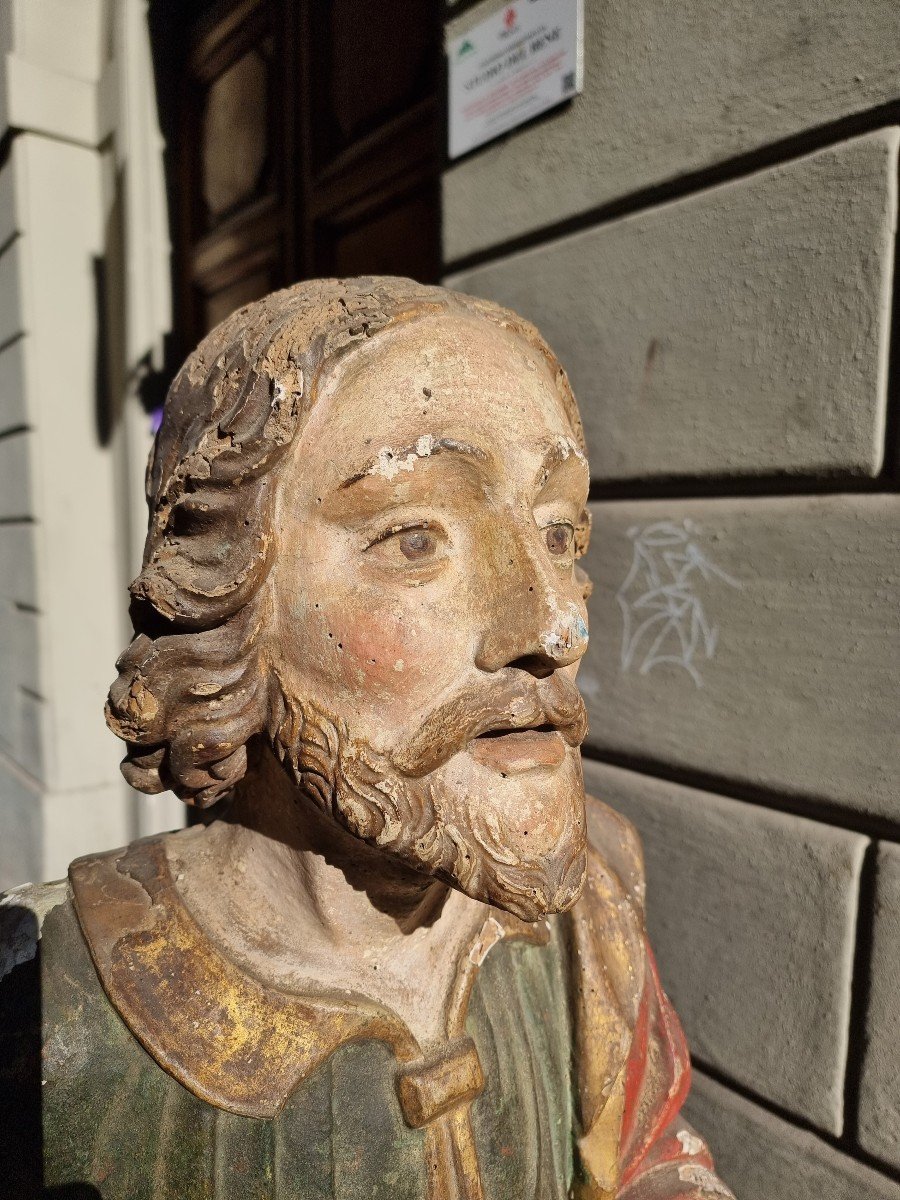 Scultura raffigurante l'Apostolo Giovanni-photo-2
