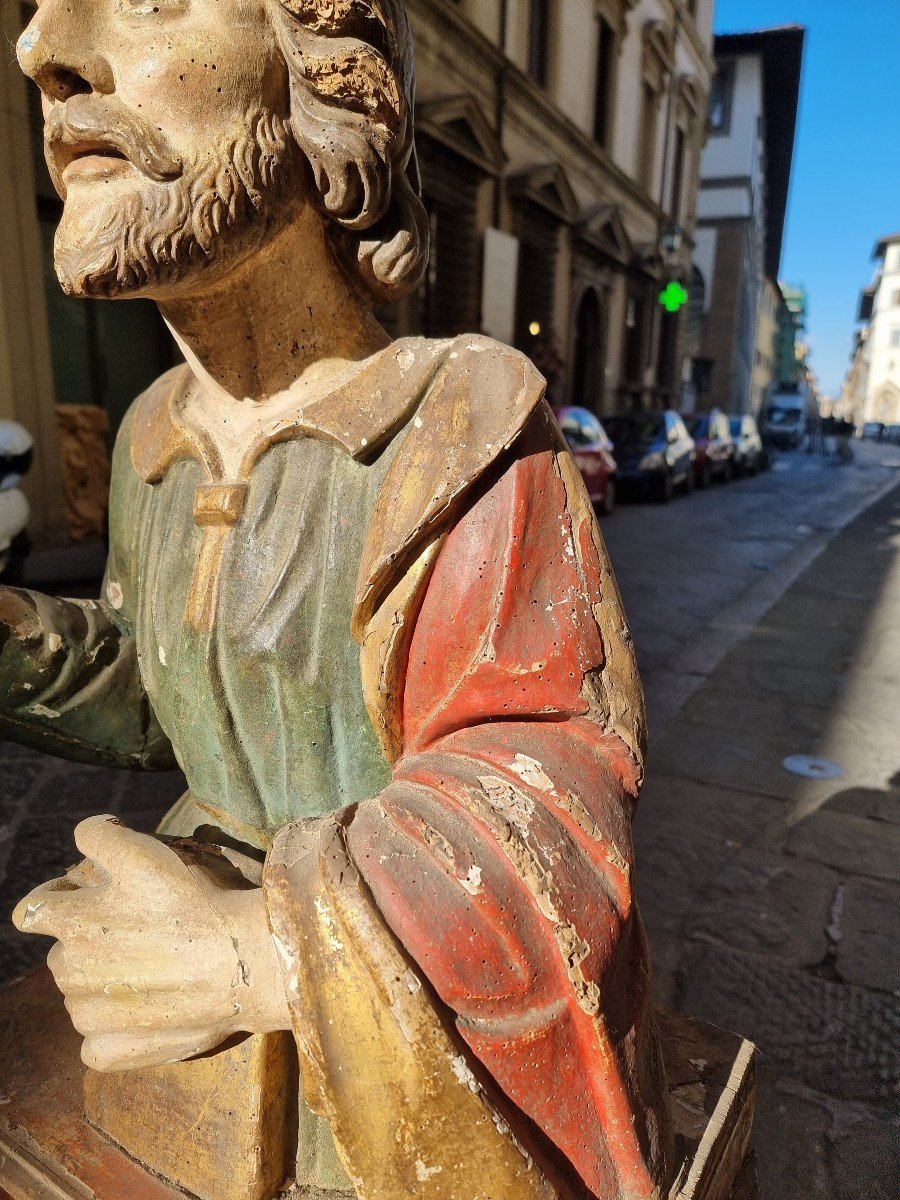 Scultura raffigurante l'Apostolo Giovanni-photo-3