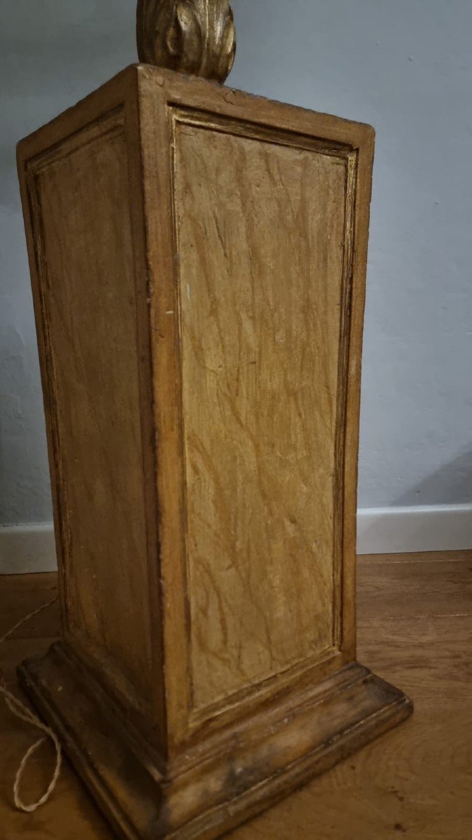 Coppia di torciere in legno intagliato-photo-4