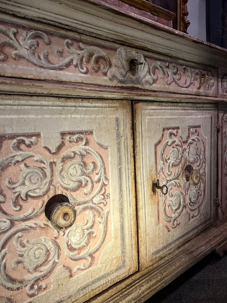 Credenza in legno dipinto-photo-2