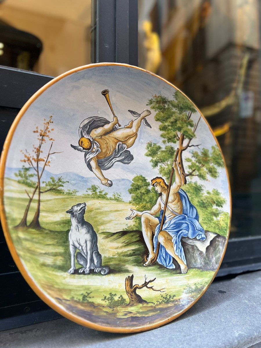 Coppia di piatti decorativi in maiolica -photo-2