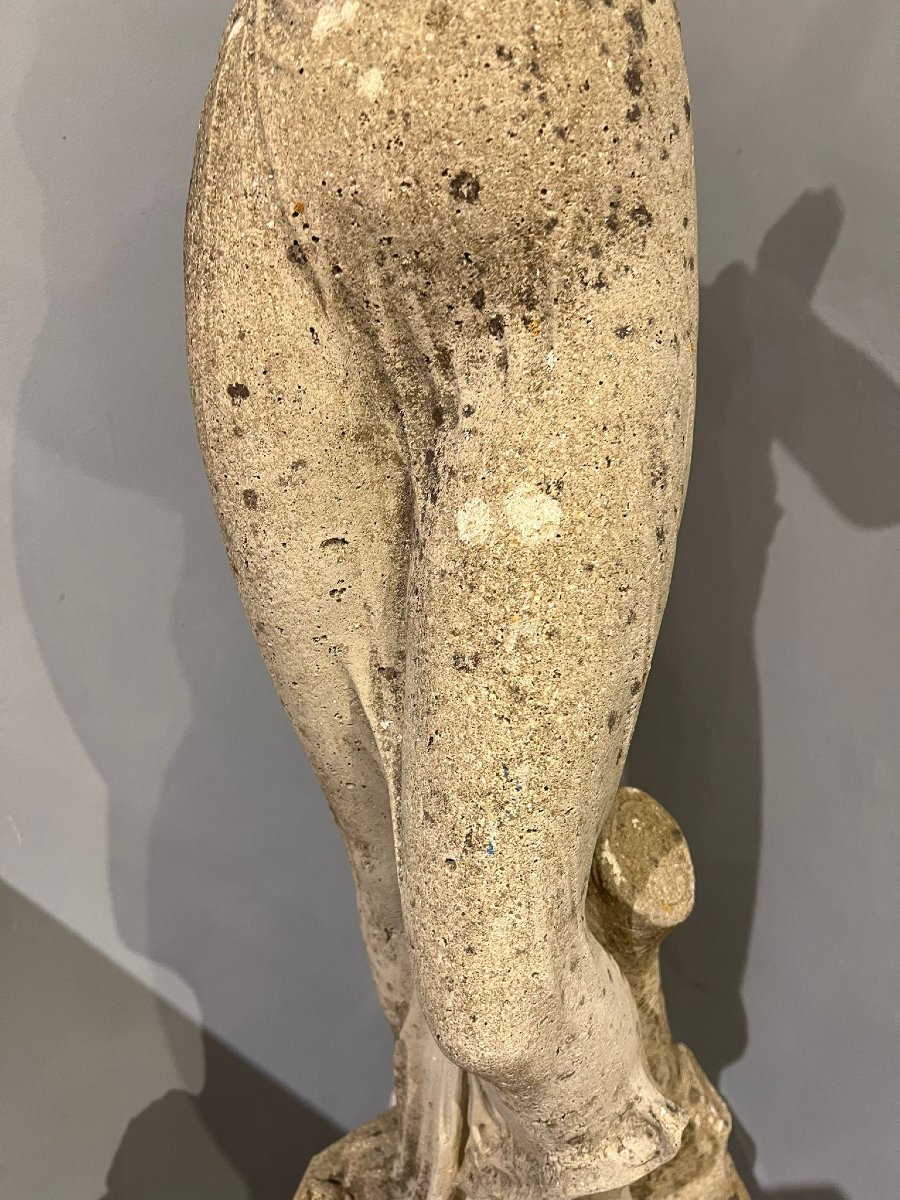 Scultura raffigurante figura femminile-photo-2