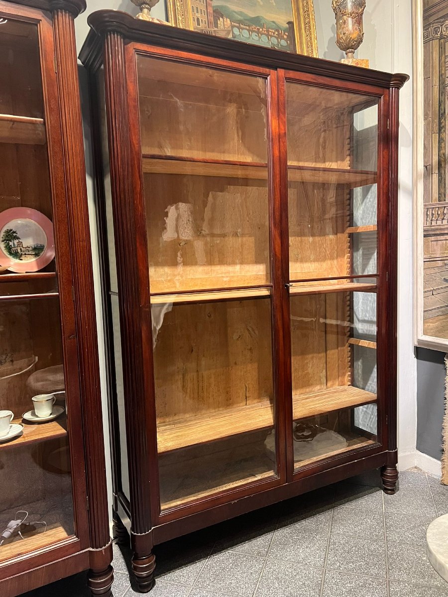 Coppia di vetrine -photo-2