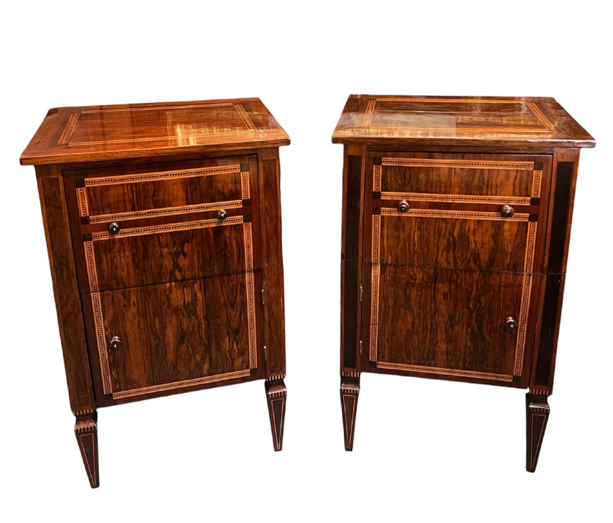 Coppia di comodini Luigi XVI