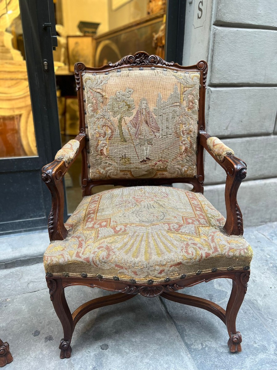 Coppia di poltrone a pozzetto in stile Luigi XV-photo-3