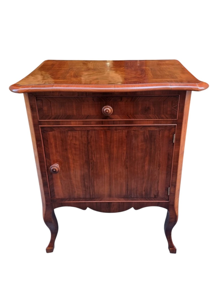 Piccola credenza Luigi XV