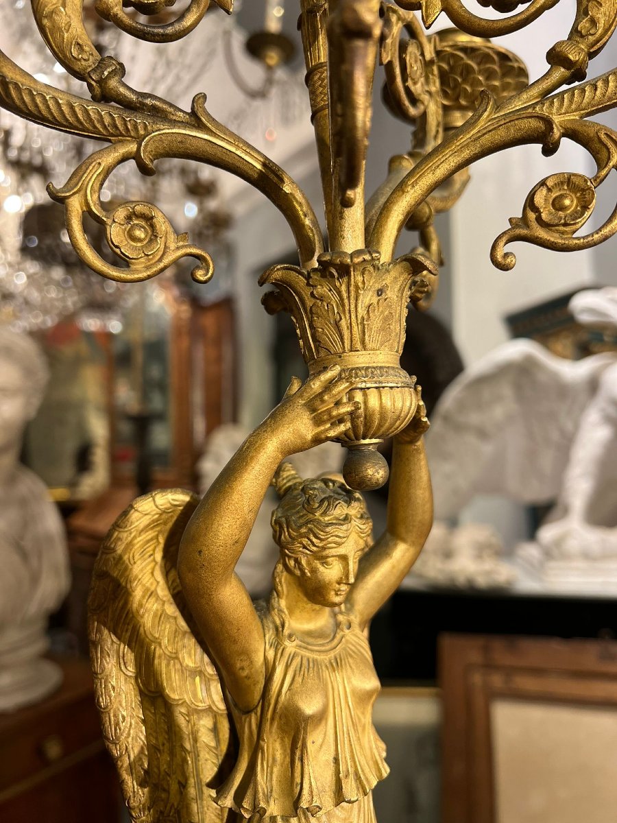 Coppia di grandi candelabri in bronzo dorato-photo-1