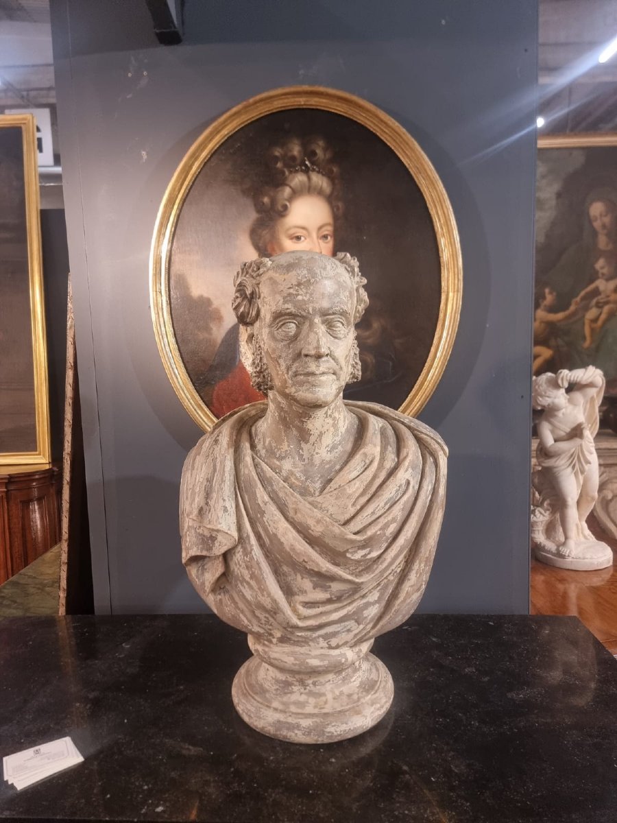 Busto virile in gesso-photo-4