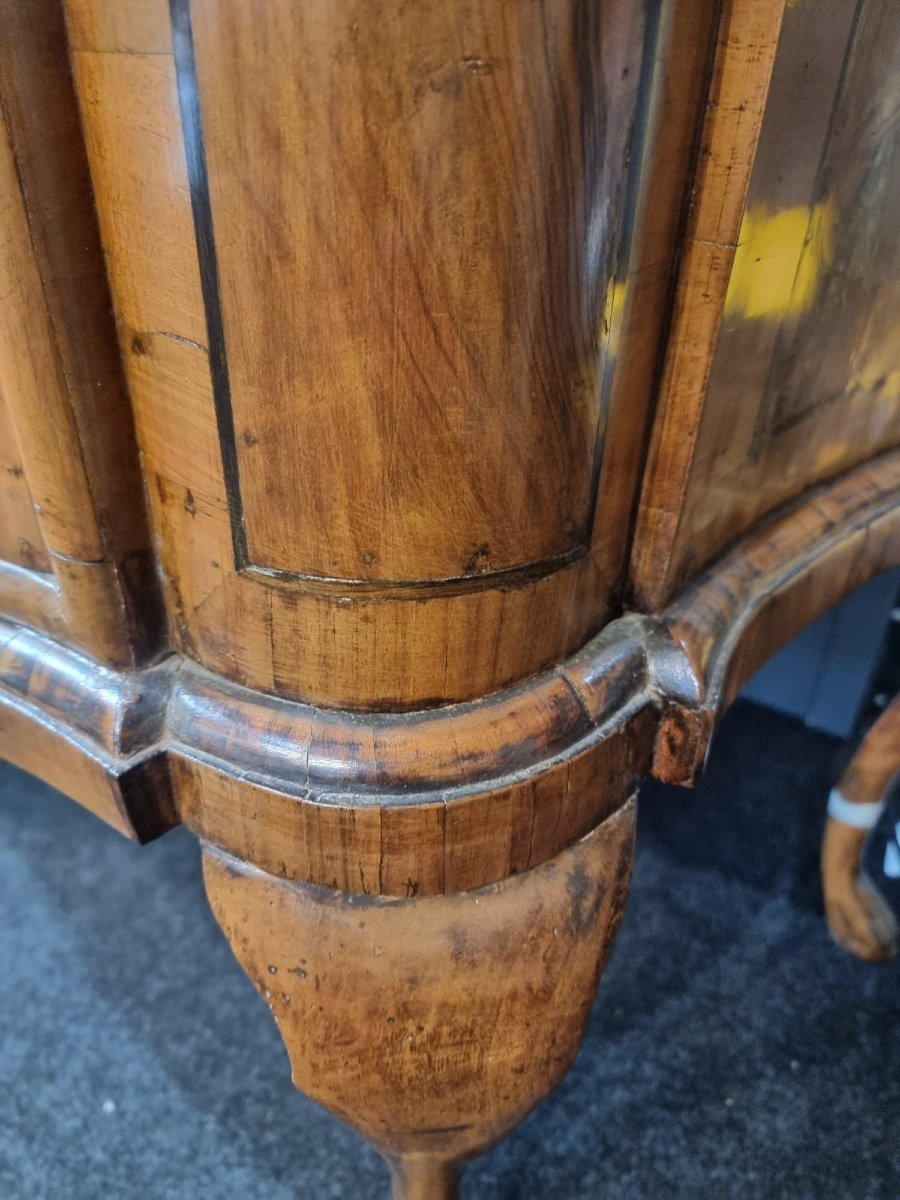 Comò in noce XVIII secolo-photo-2