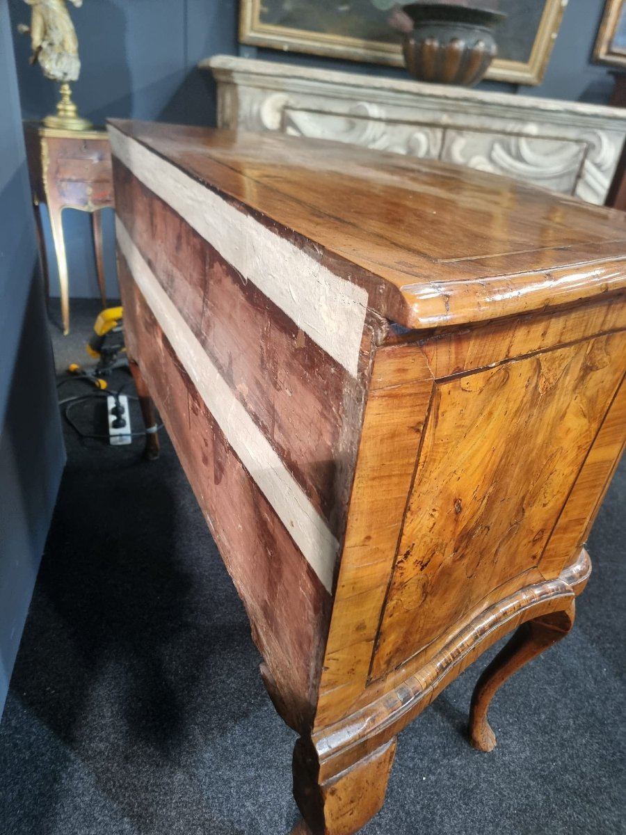 Comò in noce XVIII secolo-photo-3