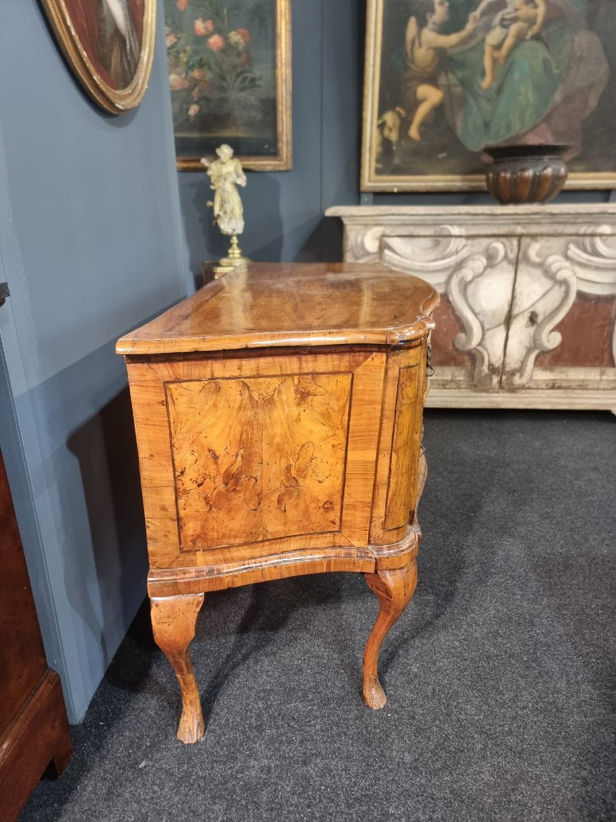 Comò in noce XVIII secolo-photo-4