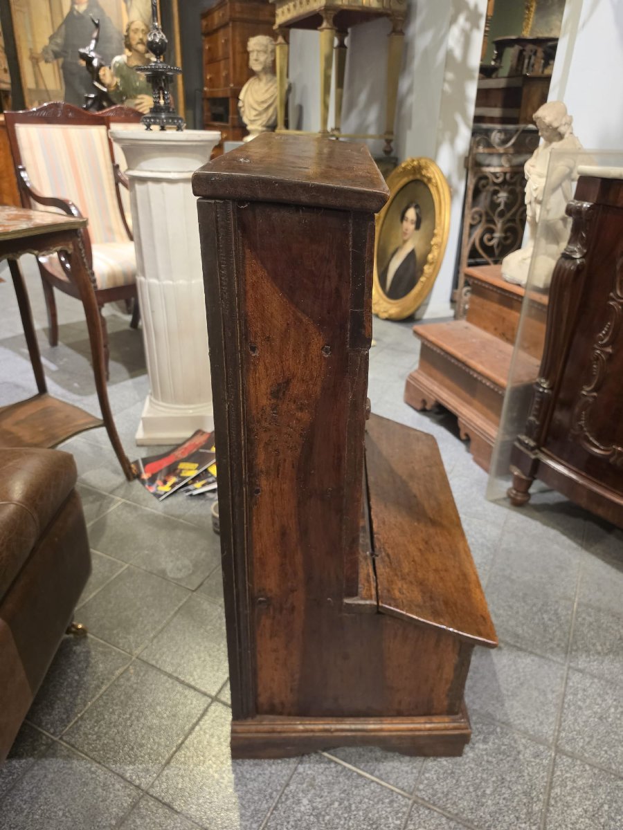 Inginocchiatoio in noce-photo-2