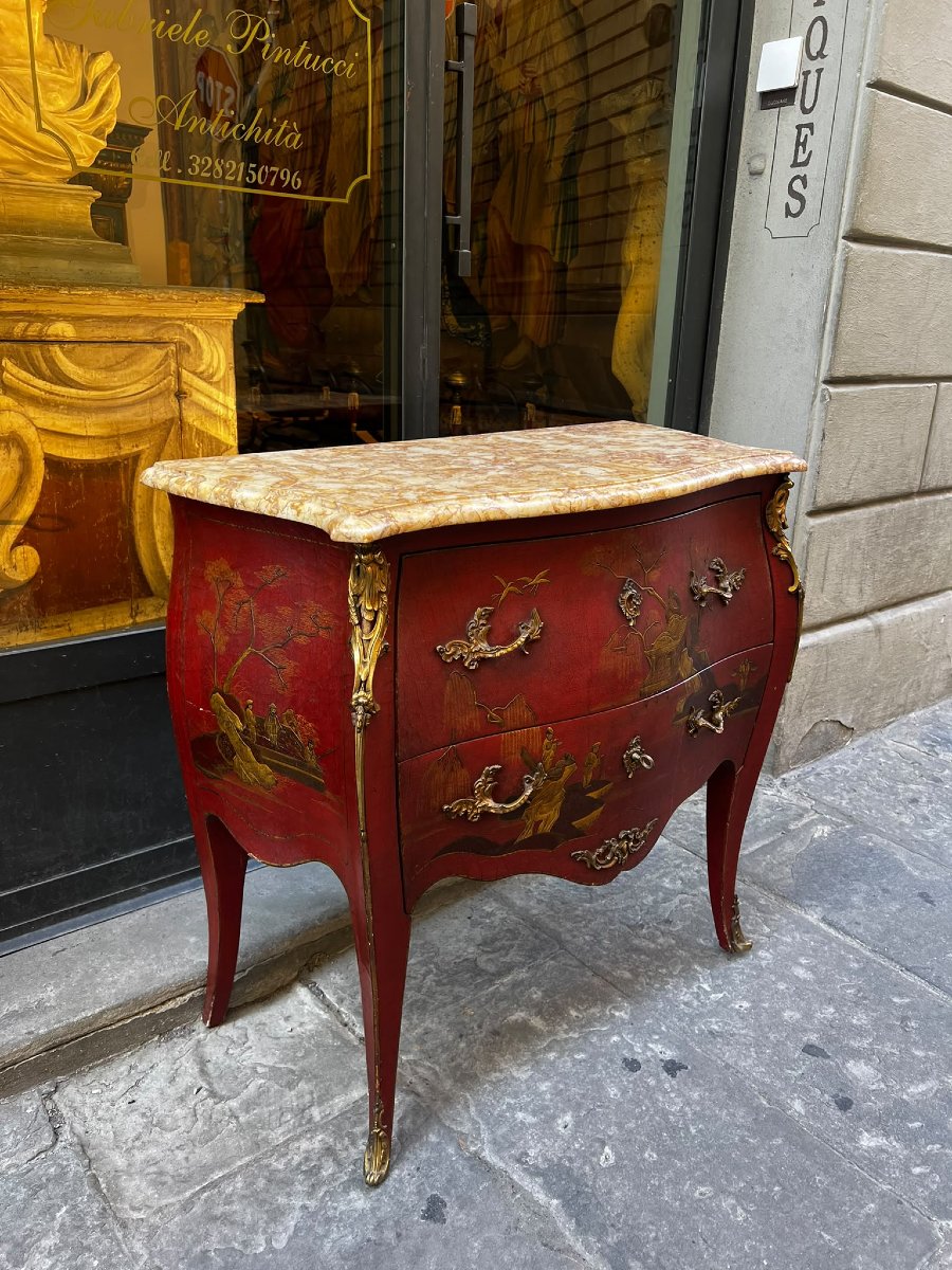 Cassettone bombato con piano in marmo-photo-2
