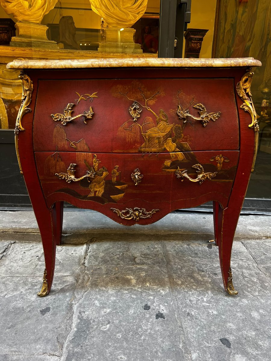 Cassettone bombato con piano in marmo-photo-3