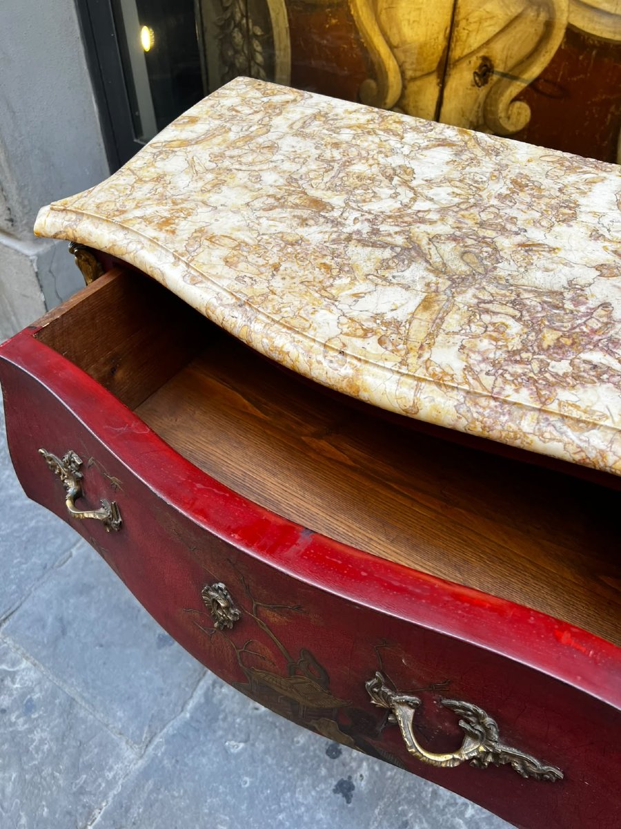 Cassettone bombato con piano in marmo-photo-1