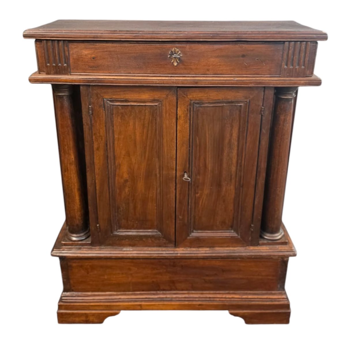 Piccola credenza 