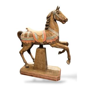 Grande cavallo in legno policromo 