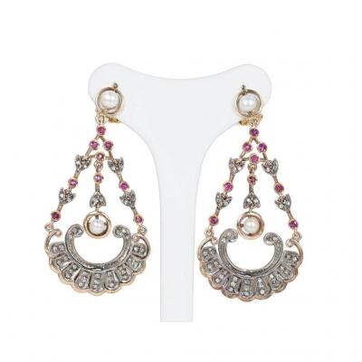Boucles d'Oreilles De Style Antique En Or 14k Et Argent Avec Diamants, Rubis Et Perles