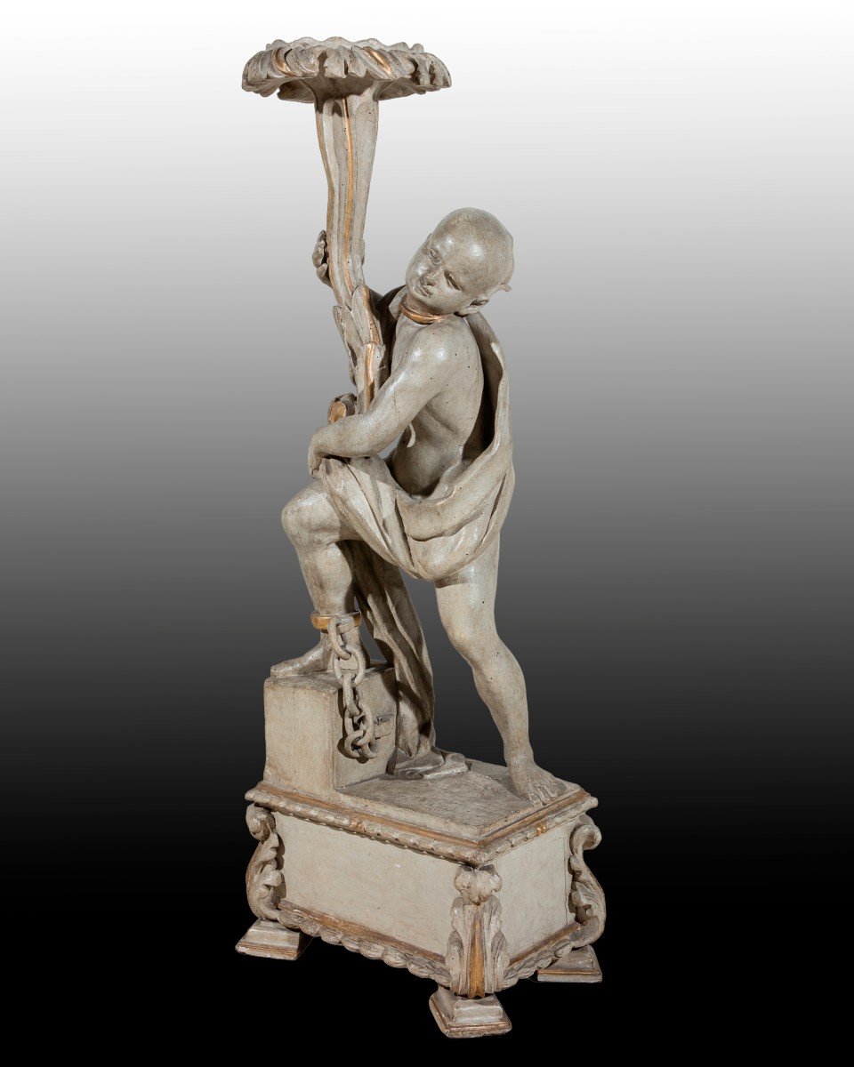 Coppia di sculture con reggitorcia in lacca chiara, Veneto, secolo XVIII/XIX-photo-2