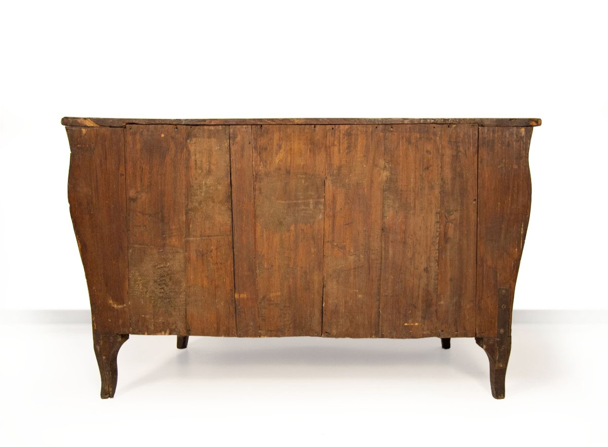 Cassettone lastronato in carrubo, noce e radica, Modena, metà del XVIII secolo-photo-3
