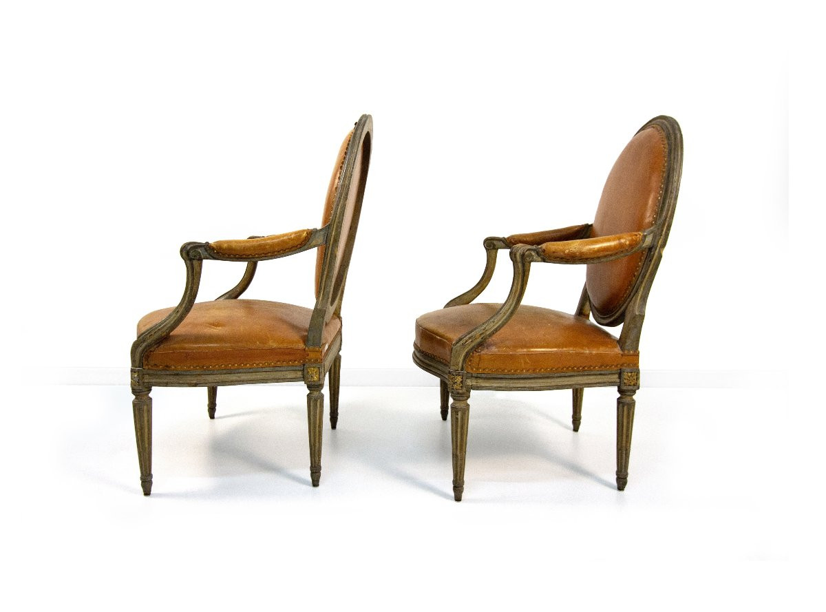 Coppia di poltrone in legno laccato, Georges Jacob, Parigi, fine del XVIII secolo-photo-3