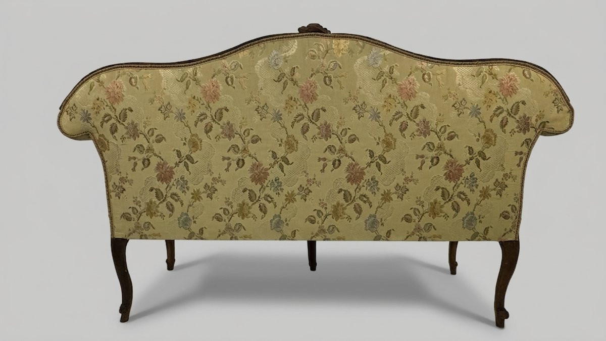 Divano ad orecchioni in noce, Lombardia, XVIII secolo-photo-3
