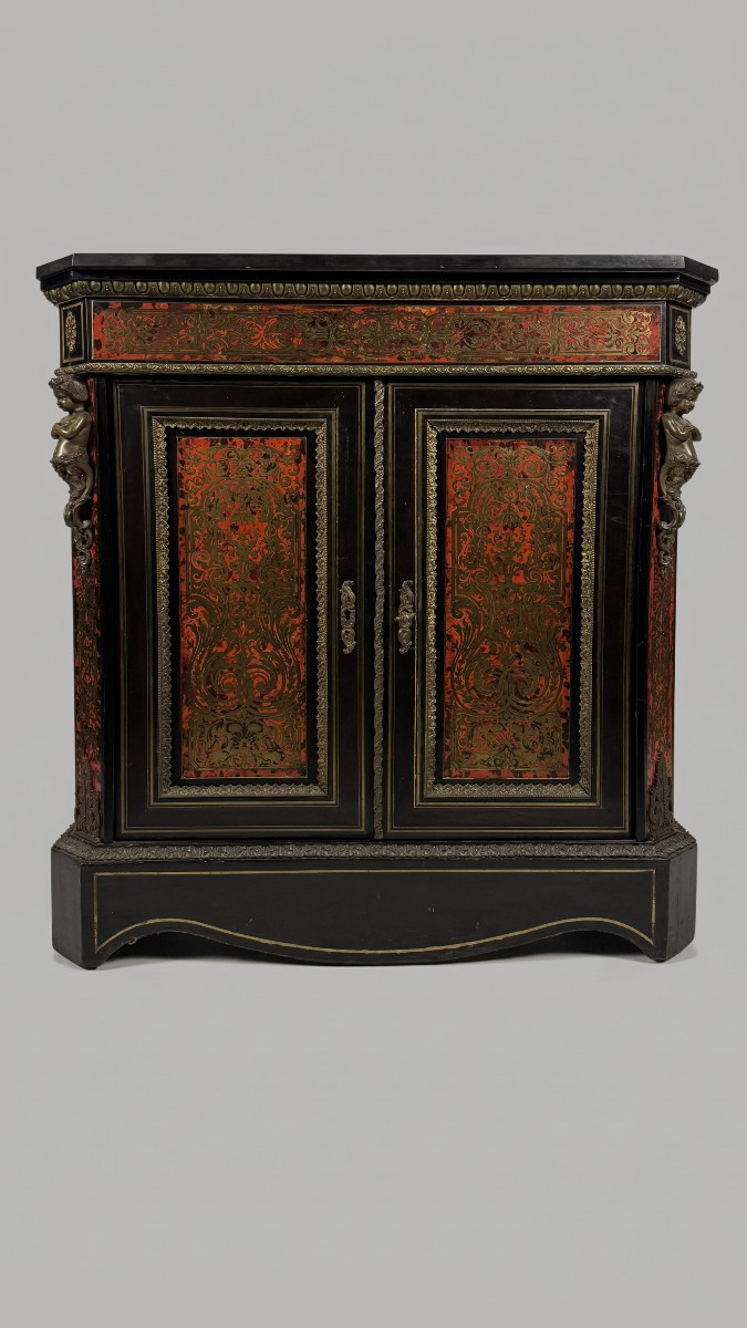 Credenza intarsiata in tartaruga e ottone alla boulle e legno ebanizzato, fine del XIX secolo