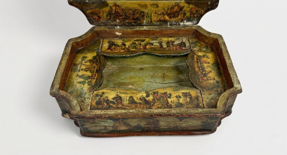 Scatola in legno laccato in policromia e arte povera, Venezia, XVIII secolo-photo-2