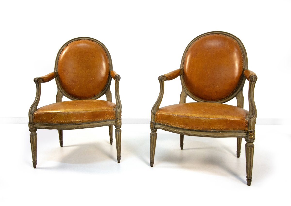 Coppia di poltrone in legno laccato, Georges Jacob, Parigi, fine del XVIII secolo-photo-2