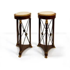 Coppia di gueridon in mogano, di gusto Impero, inizio XX secolo