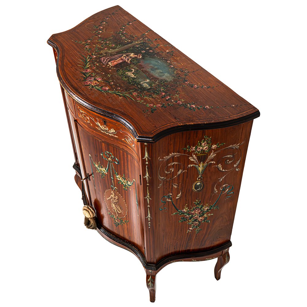 Credenzina Sheraton-photo-1