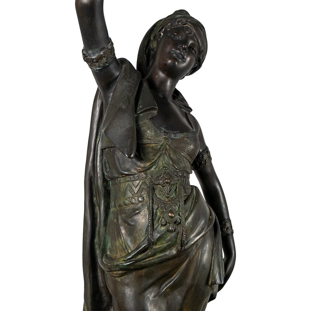 Scultura raffigurante una giovane donna danzante-photo-2