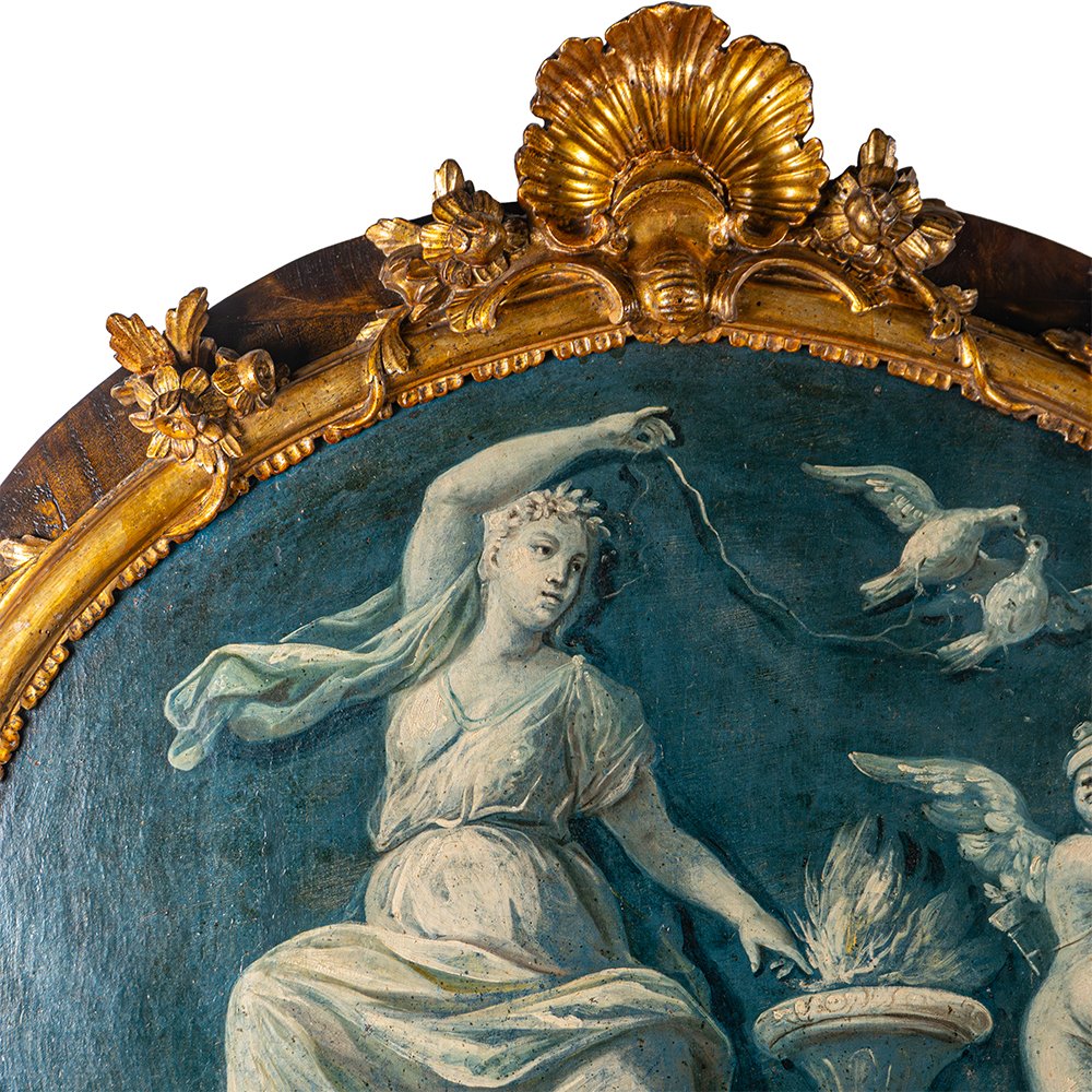 Grisaglia allegorica in cornice ovale intagliata e dorata-photo-4