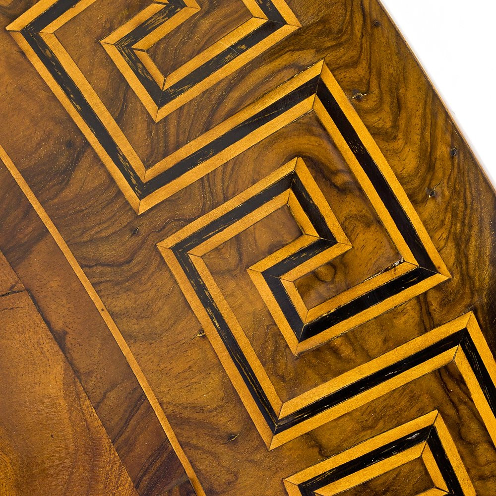 Tavolo da centro lastronato in piuma di noce-photo-1