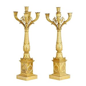 Coppia di Candelabri in bronzo dorato
