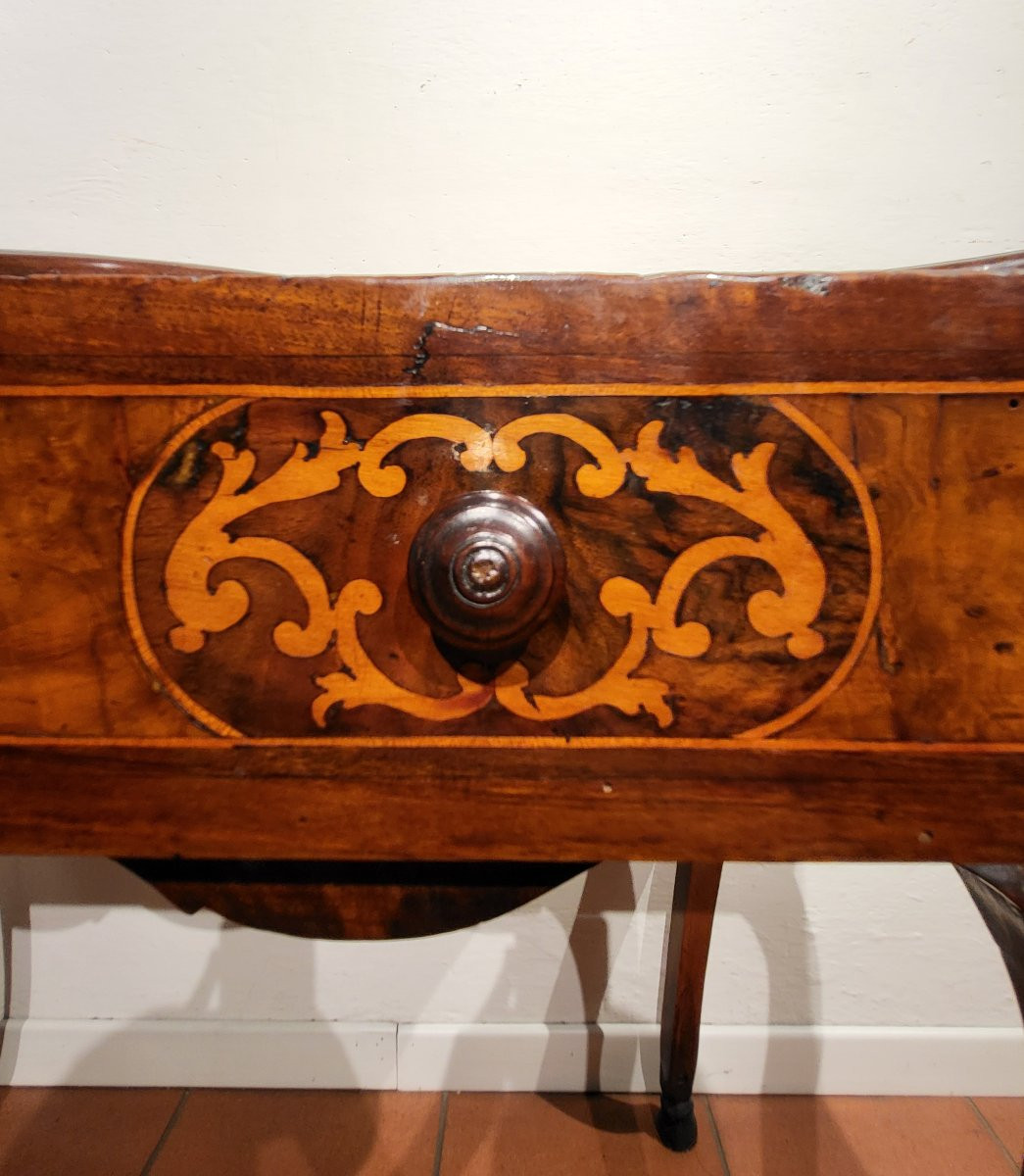Consolle in legno di noce, metà XVIII secolo-photo-1