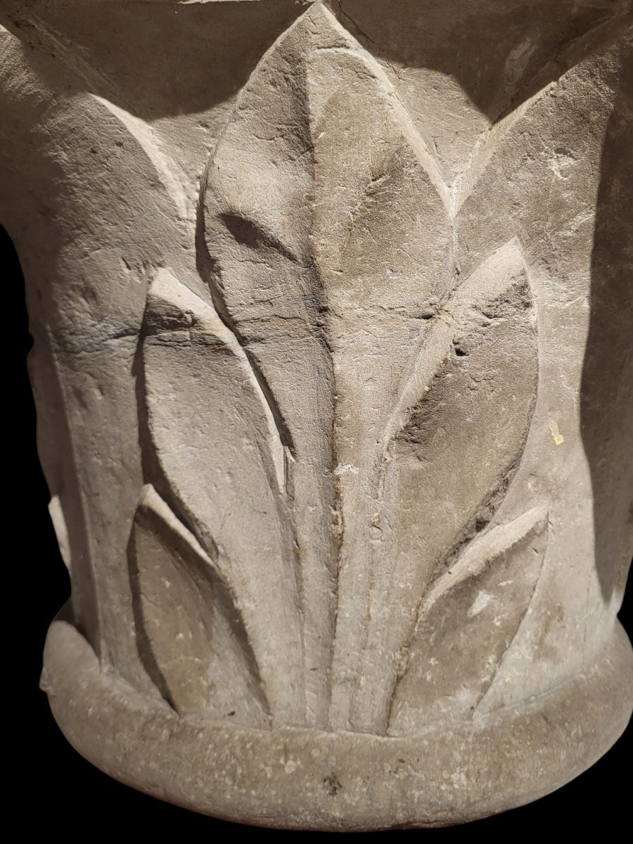 Antico capitello in pietra, Toscana, fine XV secolo-photo-2