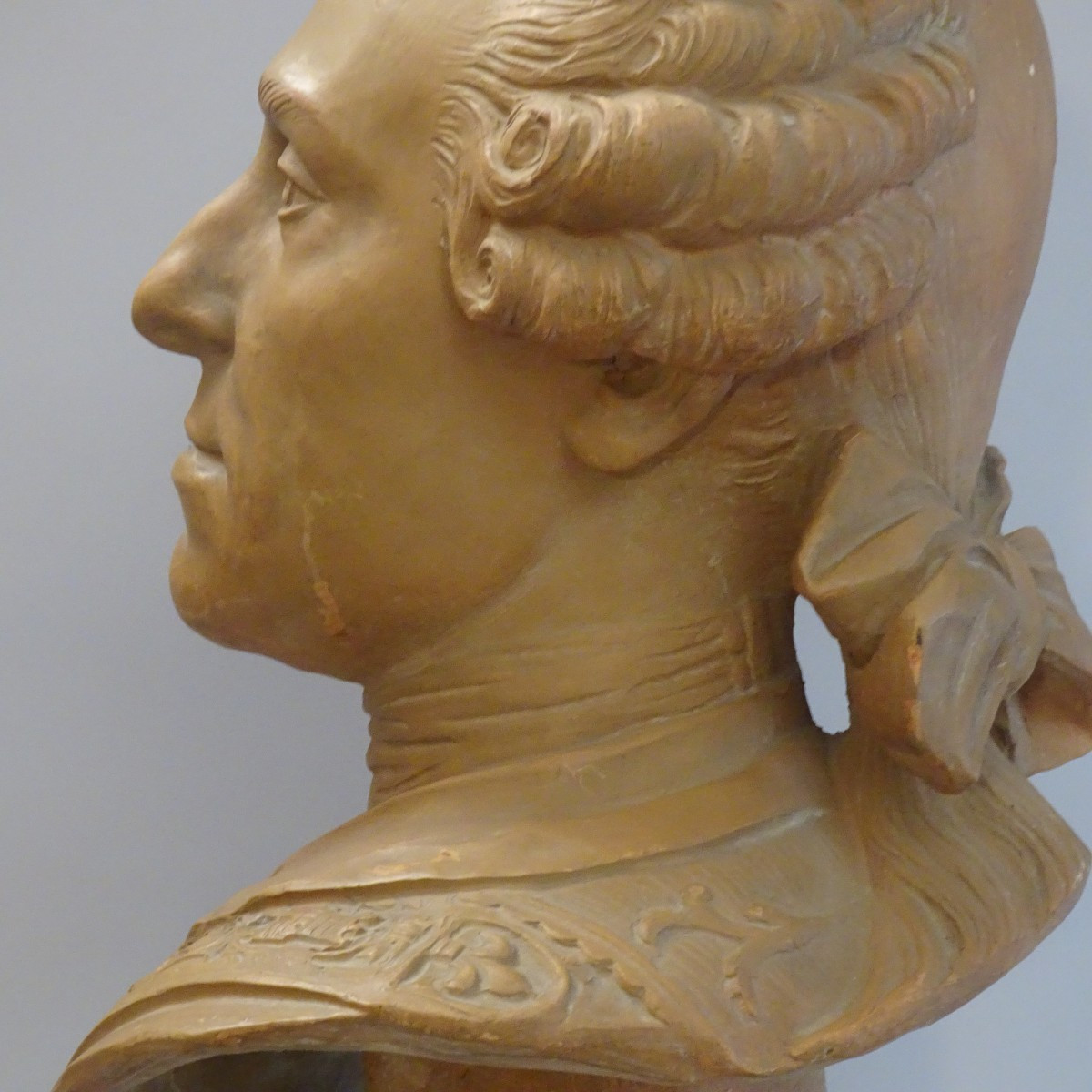 Scultura in terracotta busto di Filippo di Borbone  XIX secolo-photo-3