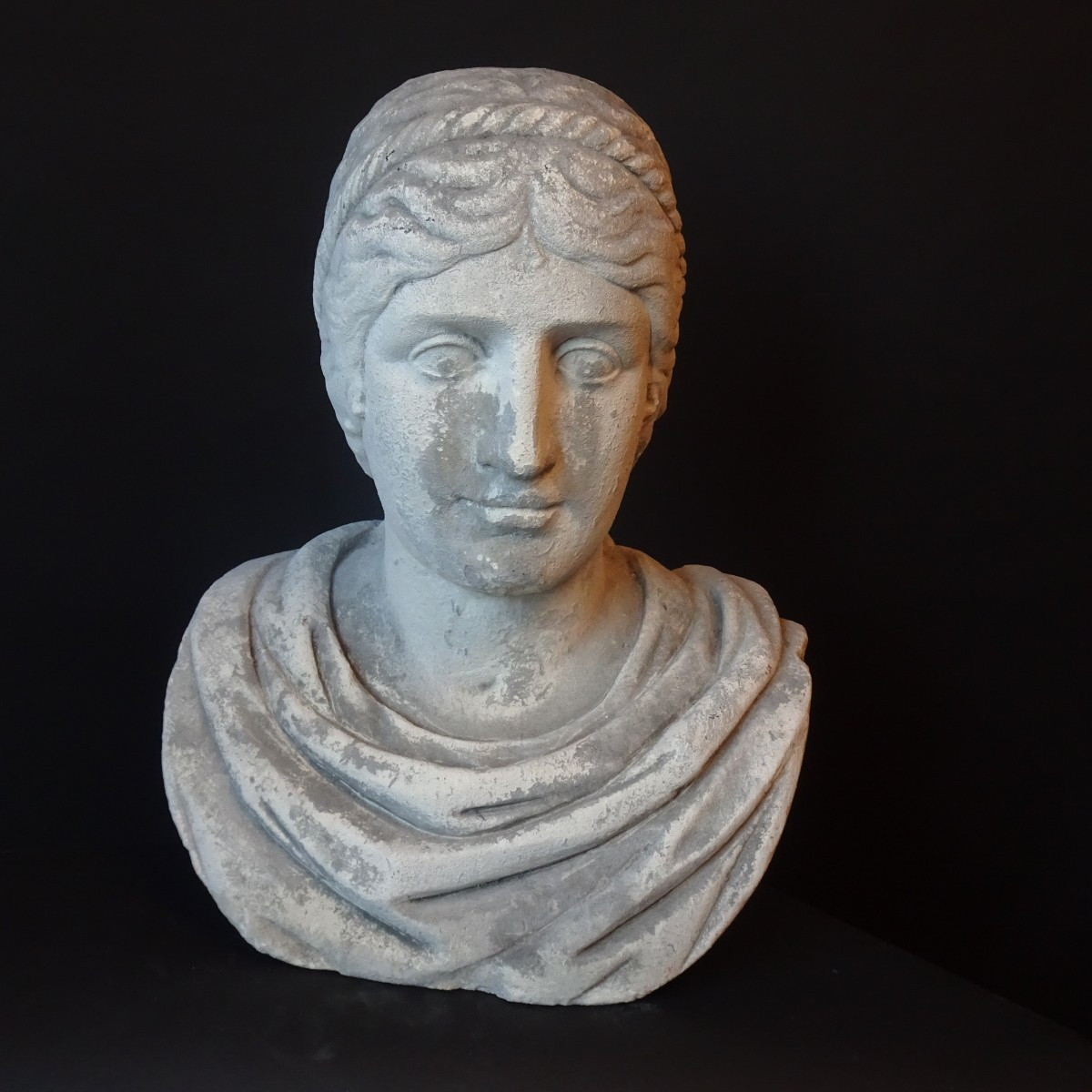 Busto di Dea romana  fine XIX secolo 
