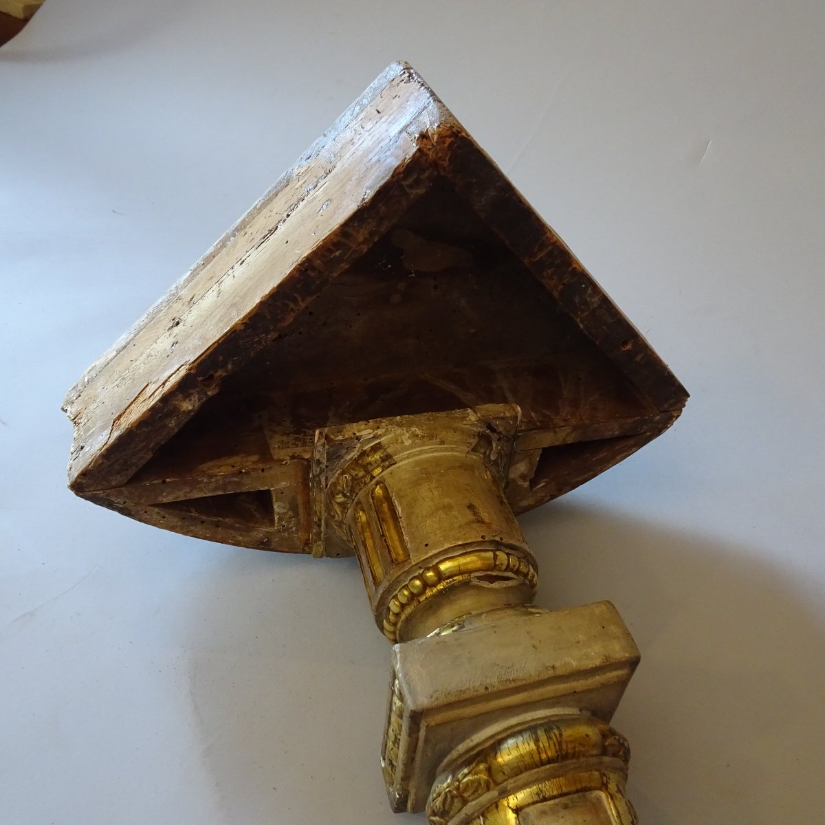 Consolle ad angolo in legno laccato e dorato Luigi XVI -photo-2