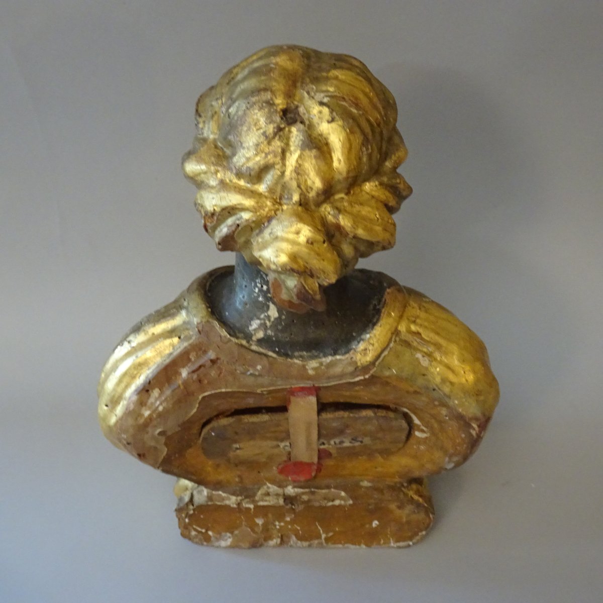 Busto reliquiario in legno dorato XVIII secolo-photo-3