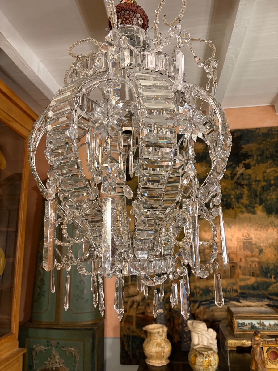 Lampadario a mongolfiera in cristallo molato inizio XX secolo