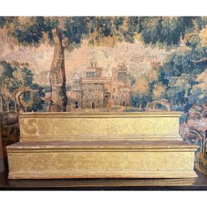 Gradini d'altare in legno dorato Marche XVII secolo