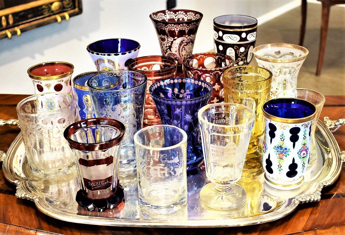 Collezione di calici e bicchieri biedermeier in vetro molato - Boemia '800/'900