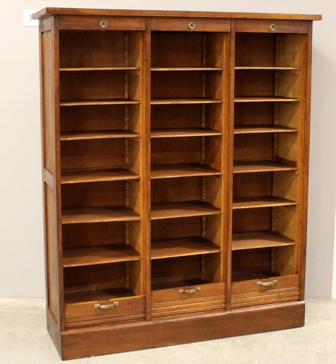 Antico classificatore serranda archivio schedario  in rovere-photo-1