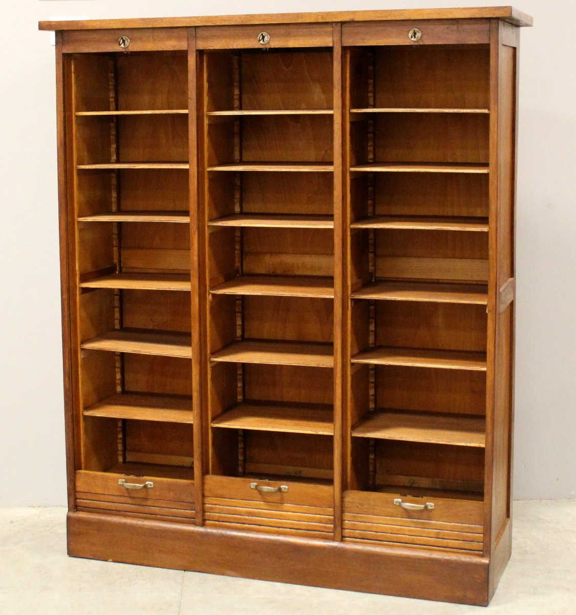 Antico classificatore serranda archivio schedario  in rovere-photo-2