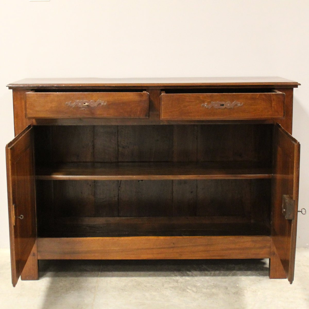 Antica credenza in noce -  18°secolo-photo-1
